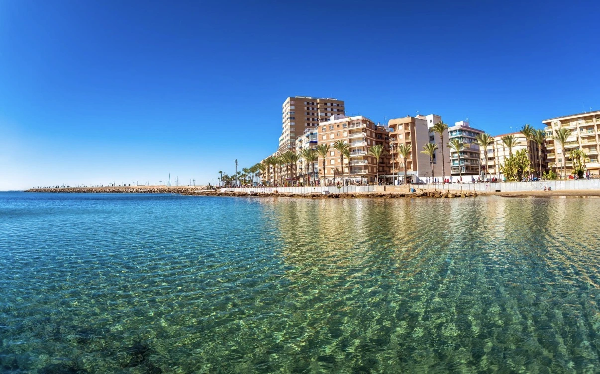 2-spálňový apartmán pri pláži v Torrevieja