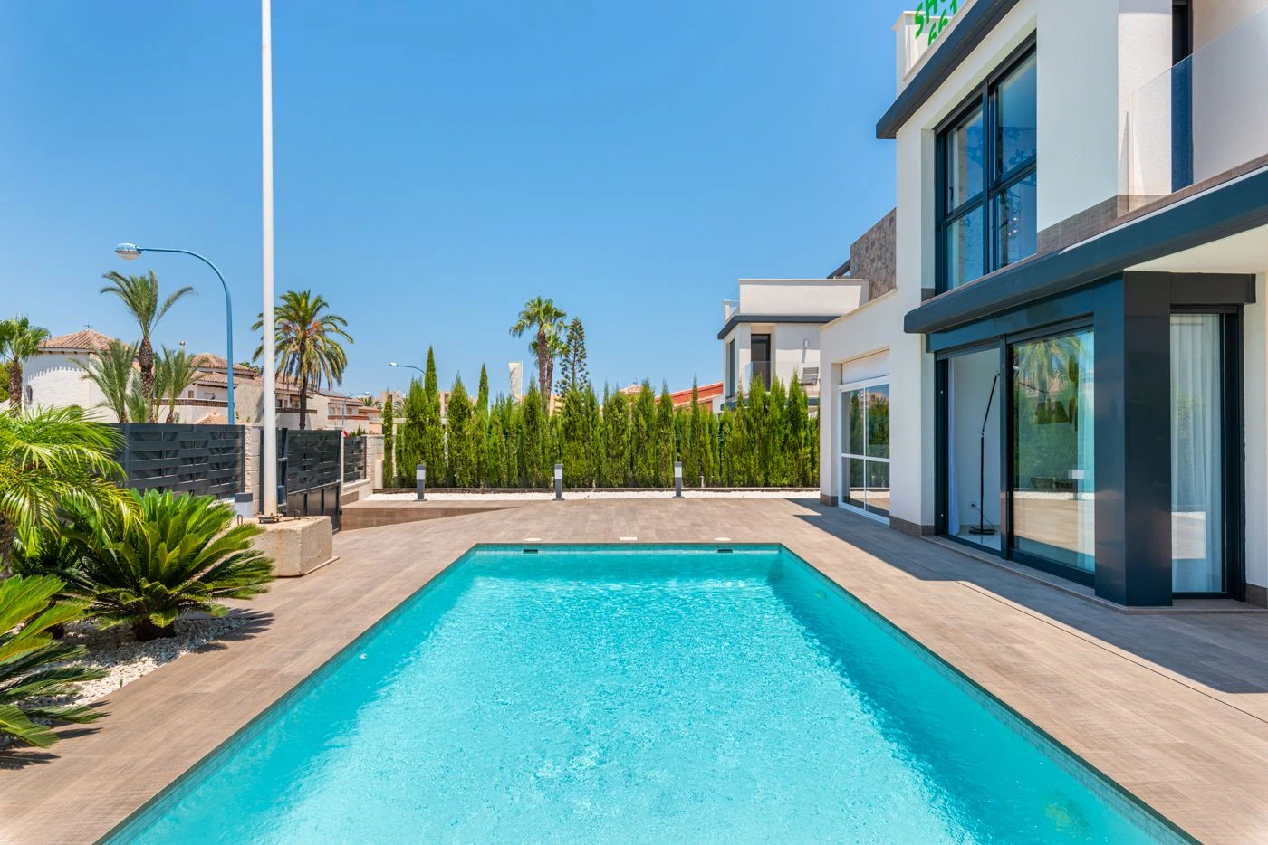 NOVOSTAVBA VILY PRI MORI – PLAYA HONDA, CARTAGENA, ŠPANIELSKO